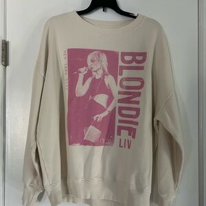 American Eagle Outfitters Cream and Pink Sweatshirt